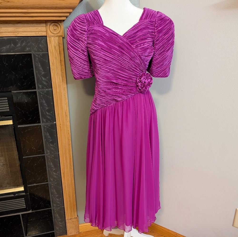 Vintage Ann Hobbs for Cattiva Fuchsia Evening Gown Saks Fifth Avenue Pleat Sz 10